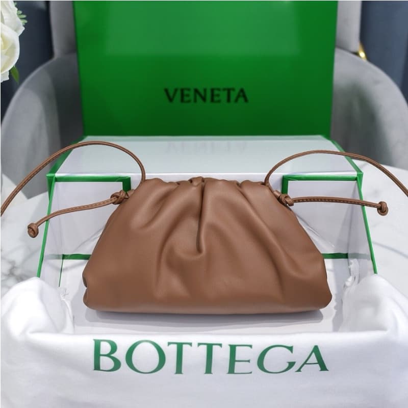 BOTTEGA VENETA Bags | BV | Cloud Bag | 23×13×8cm | POUCH Collection | 07057