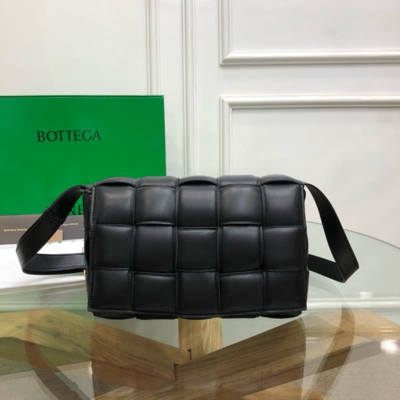 BOTTEGA VENETA Bags | BV | Cassette Pillow Bag | 26×18×8cm | 96006 | 07062