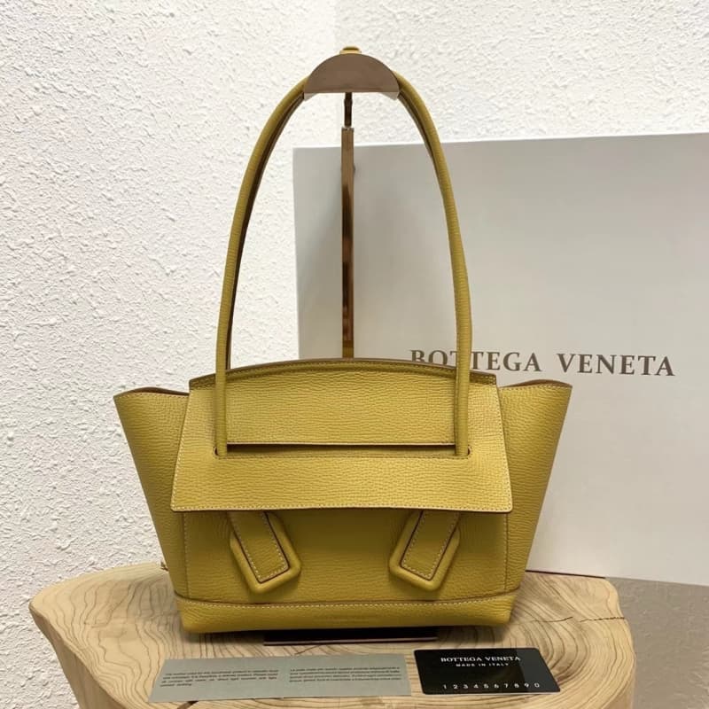 BOTTEGA VENETA Bags | BV | Arco Bag series | 33×22×10cm | Palm Print | 07066