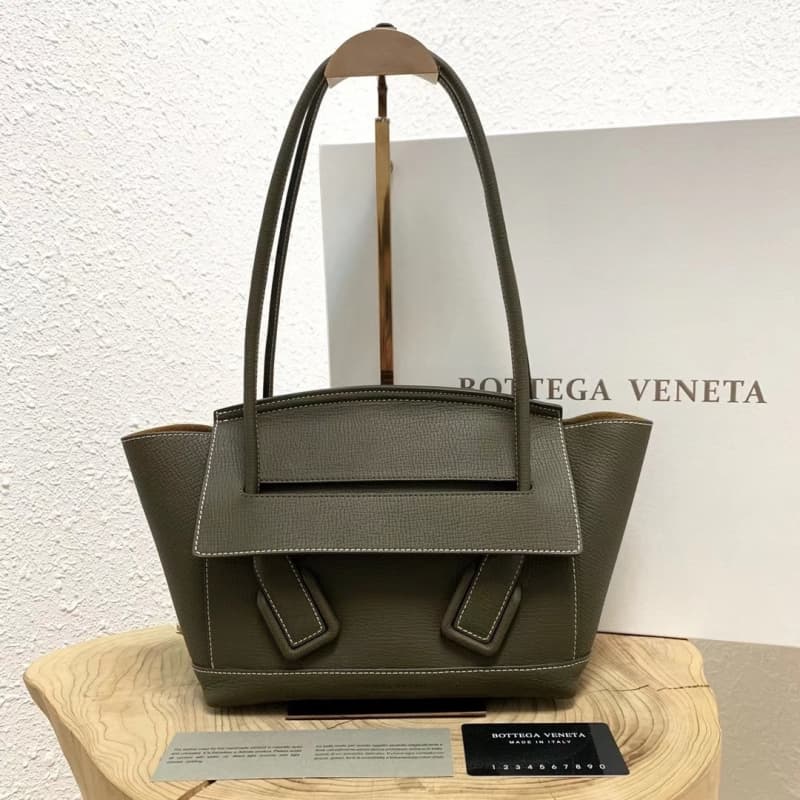 BOTTEGA VENETA Bags | BV | Arco Bag series | 33×22×10cm | Palm Print | 07066