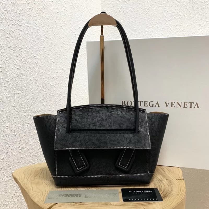 BOTTEGA VENETA Bags | BV | Arco Bag series | 33×22×10cm | Palm Print | 07066