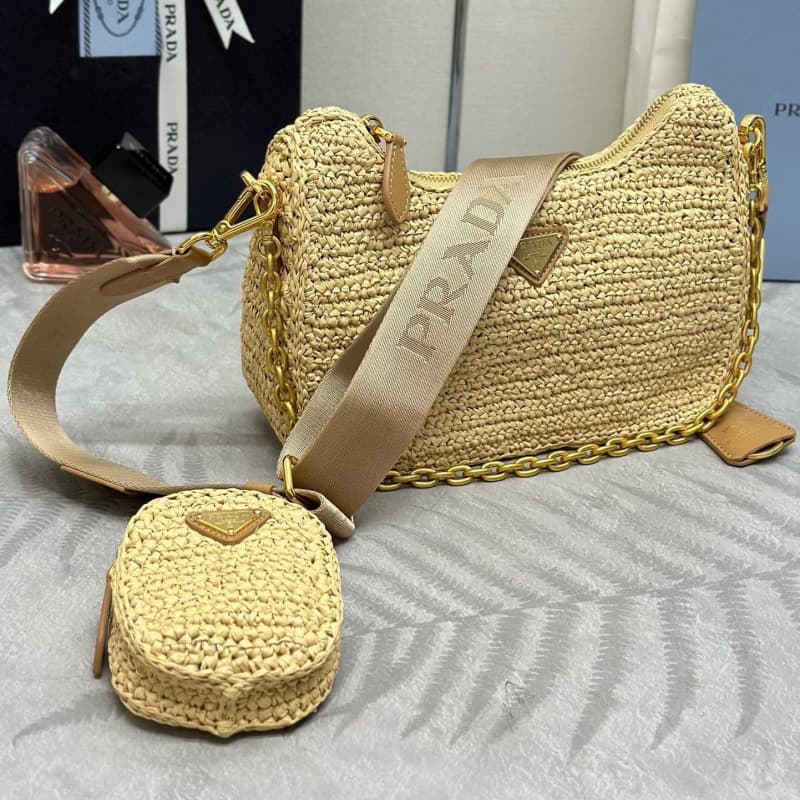 Prada bags | handwoven three-in-one design | 23×16×7cm | 1BH204 | 08014