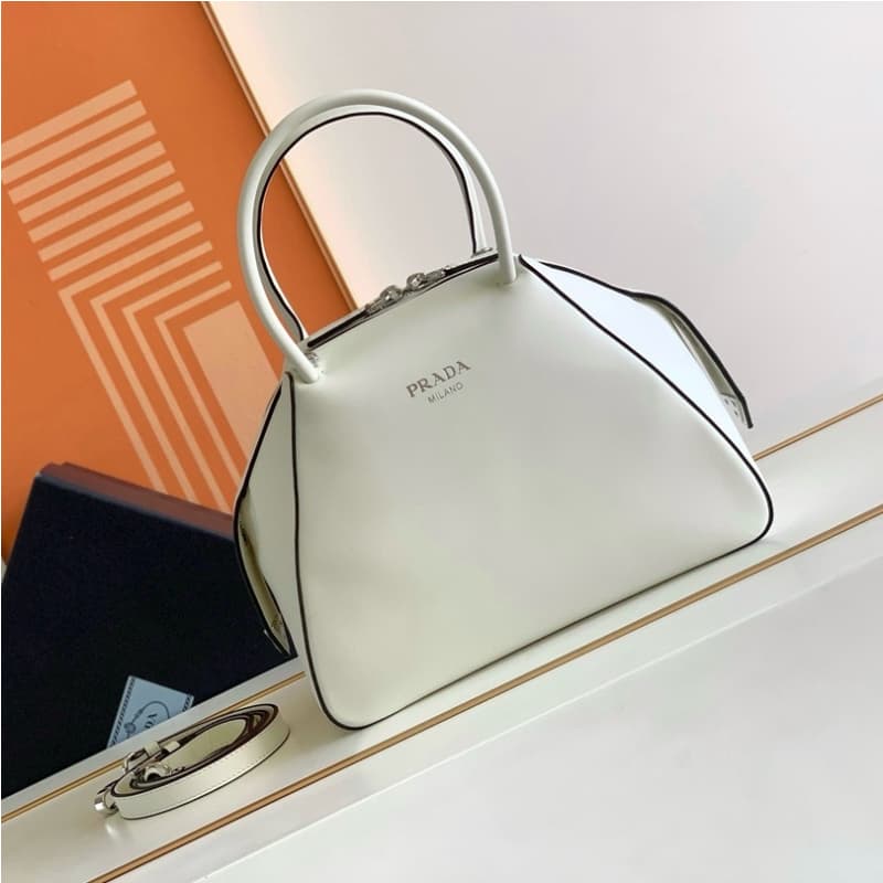 Prada bags | 2022 Fall/Winter Small Size | 25.5×18×13.5cm | 1BA366 | 08027