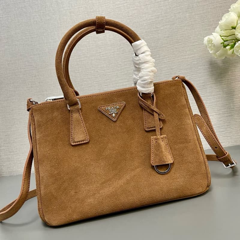 Prada bags | Sanded Leather + Belt Wrist Strap | 28×20×12cm | 1BA863 | 08052