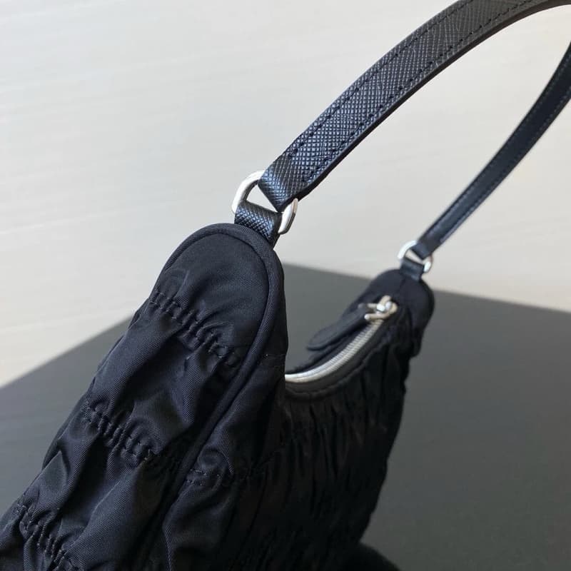 Prada bags | Hobo Underarm Bag | 23×15×6cm | nylon | 08057