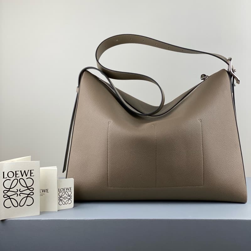 LOEWE bags | Berlingo Bag | 38×28×18cm | 3039 | 09004