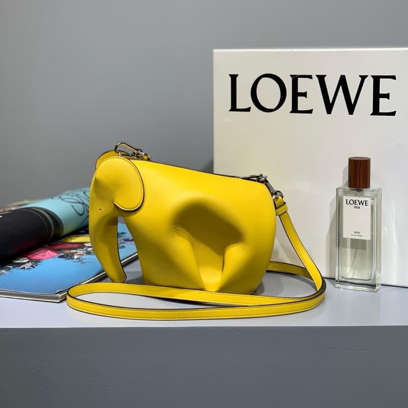 LOEWE bags | Loewe elephant Bag | 19×15×10cm | 1001 | 09009