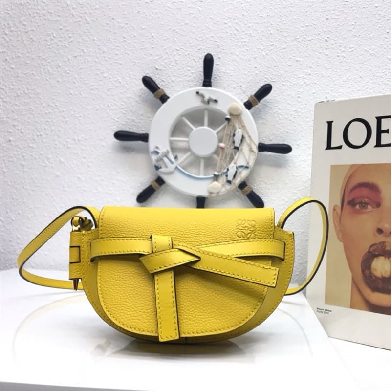 Loewe bags | Loewe Mini Saddle Bag | 15×12.5×8cm | 10182 | 09017