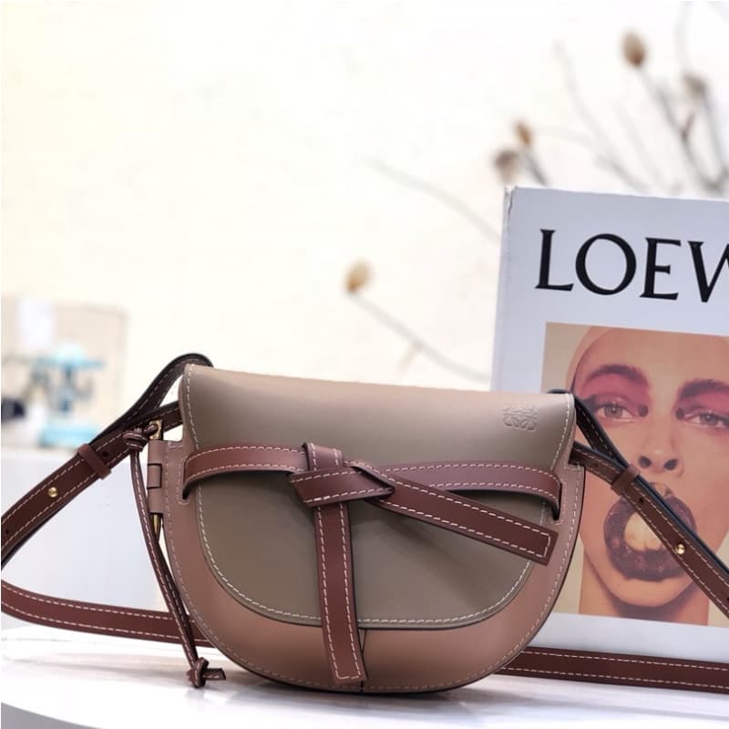 Loewe bags | Loewe Gate Saddle Bag | 20×19×11.5cm | 10183 | 09022