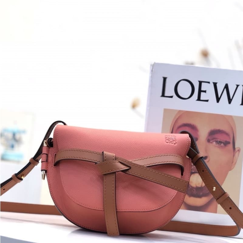 Loewe bags | Loewe Saddle Bag | Gate bag | 20×19×11.5cm | 10183 | 09023