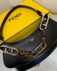 FENDI  bags | Fendi Underarm Bag | Fendi o'lock swing | 32×11×5cm | 2018 | 10009