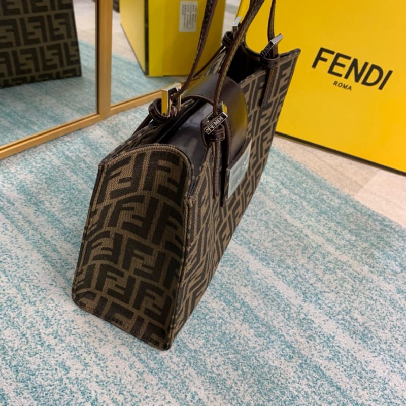 FENDI bags | Fendi Vintage Monogram Underarm Bag | 29×21×12cm | 2055 | 10035