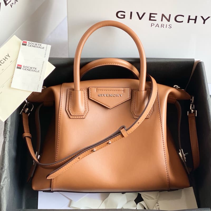 GIVENCHY bags | Antigona Soft Bag | 30×8×25cm | 11005