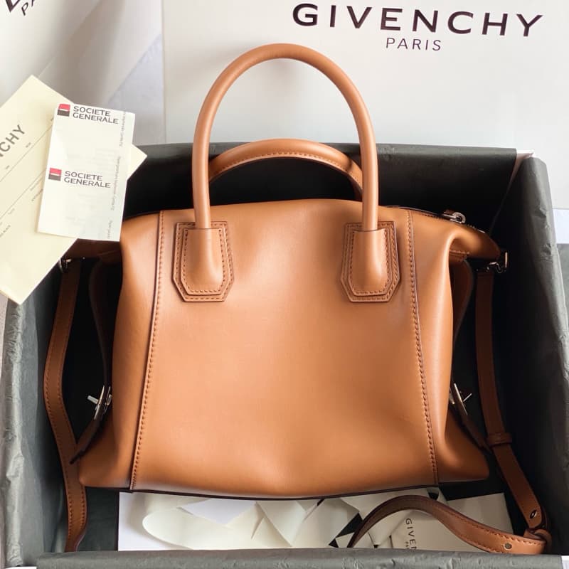 GIVENCHY bags | Antigona Soft Bag | 30×8×25cm | 11005