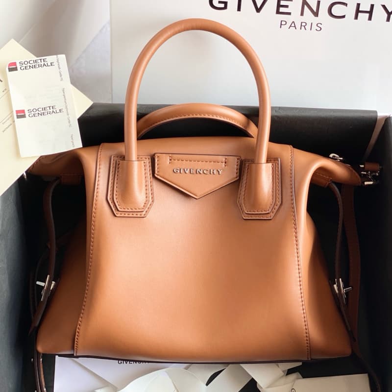 GIVENCHY bags | Antigona Soft Bag | 30×8×25cm | 11005