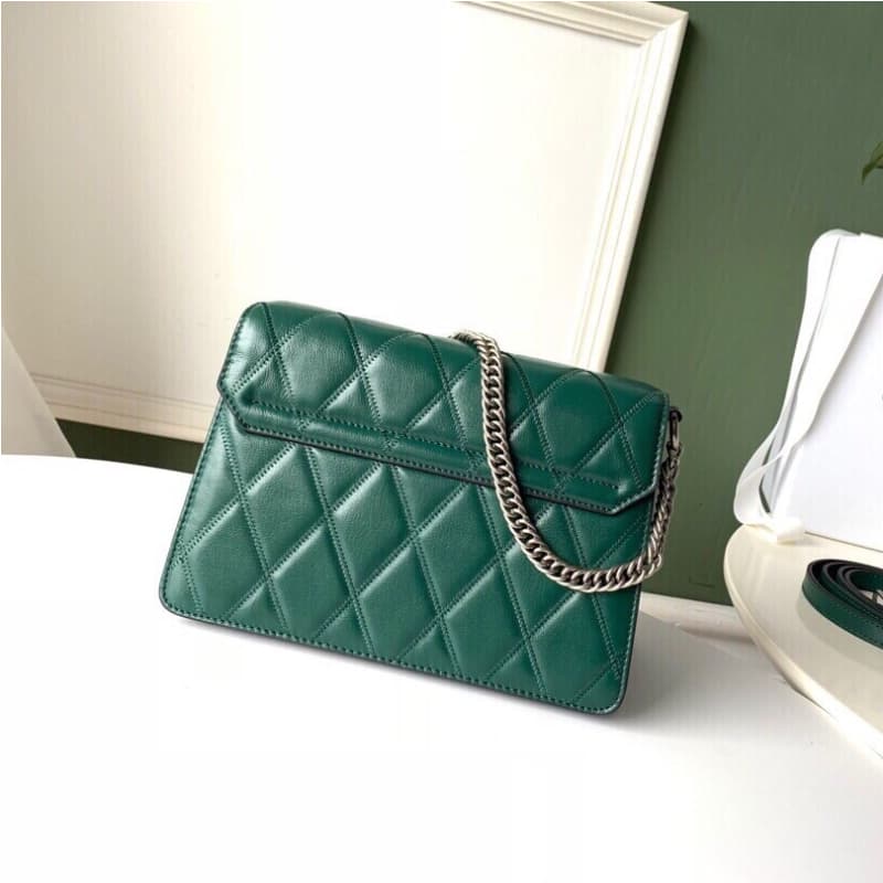 GIVENCHY bags | GV3 | Quilted | Shiny sheepskin | 21.2 × 14 × 7cm | 11007