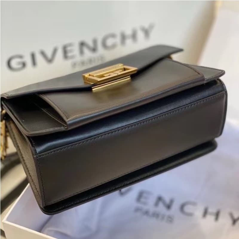 GIVENCHY bags | Givenchy GV3 Full Grain Leather Bag | 22×15×7cm | 11015