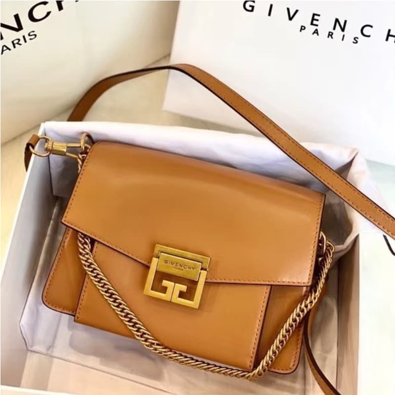 GIVENCHY bags | Givenchy GV3 Full Grain Leather Bag | 22×15×7cm | 11015