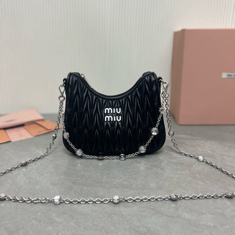 MiuMiu bags | MiuMiu Crystal Chain Bag | 21×16.5×5.5cm | 5BH211 | 13026