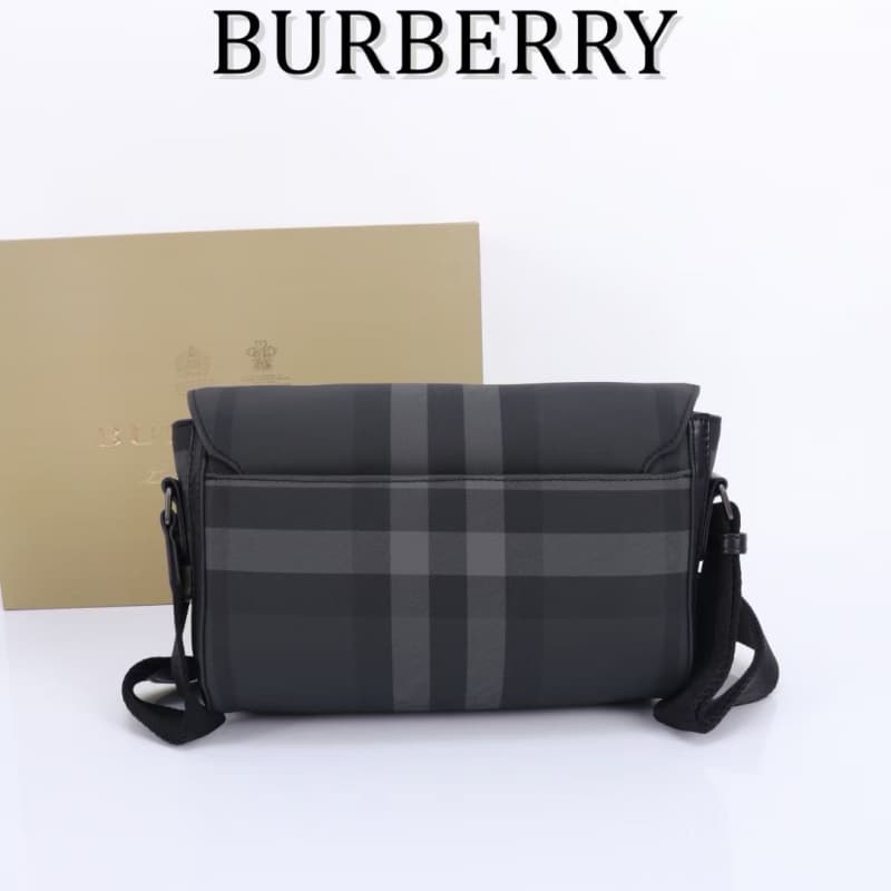 Burberry bags | Structured Messenger Bag | 29×8.5×17.5 cm | 7181 | 15003