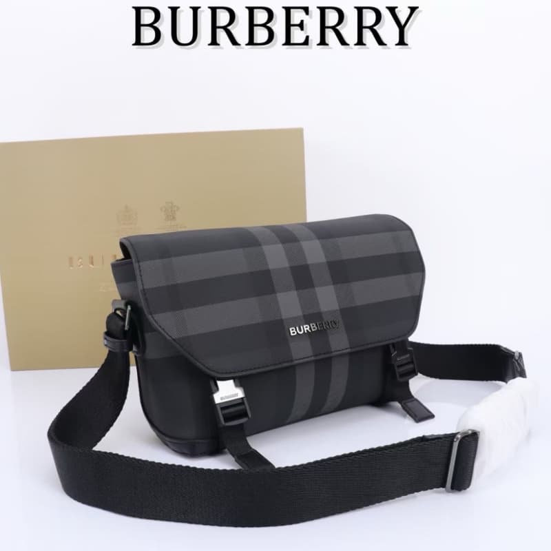 Burberry bags | Structured Messenger Bag | 29×8.5×17.5 cm | 7181 | 15003