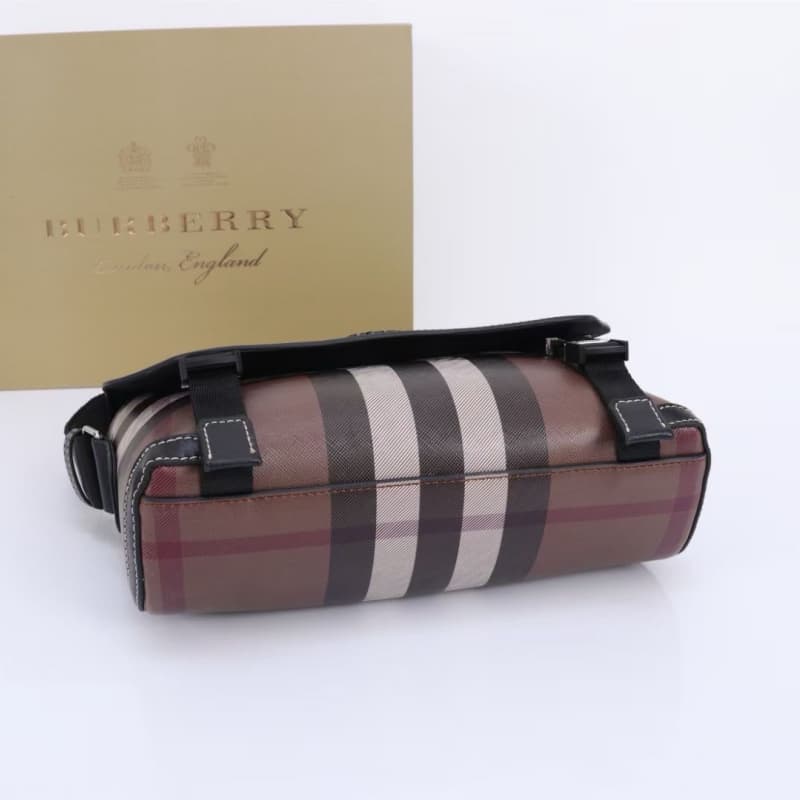 Burberry bags | Structured Messenger Bag | 29×8.5×17.5 cm | 7181 | 15003