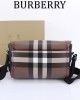 Burberry bags | Structured Messenger Bag | 29×8.5×17.5 cm | 7181 | 15003