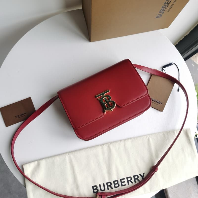 Burberry bags | TB Monogram Leather Clasp Bag  | shoulder bag | W21 x H16 x D6 cm | 3305 | 15004