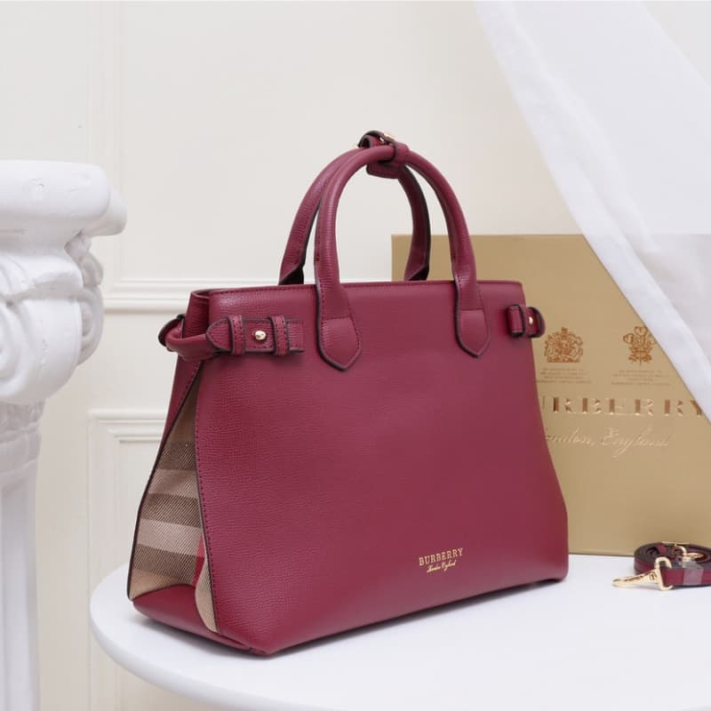 Burberry bags | The Banner handbag | 34×25×16 cm | 8207 | 15005