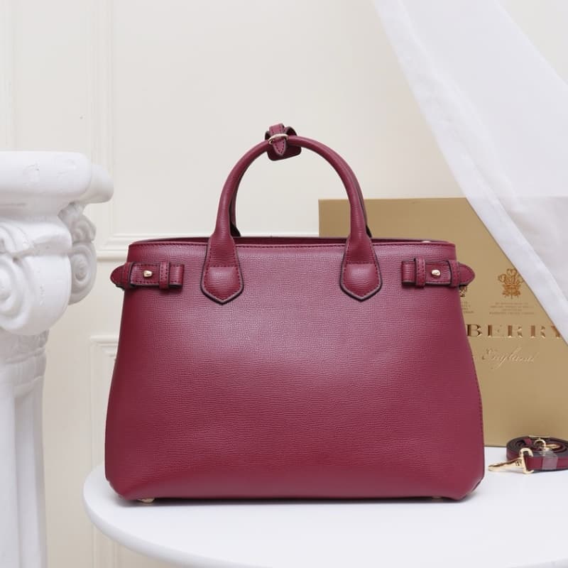 Burberry bags | The Banner handbag | 34×25×16 cm | 8207 | 15005