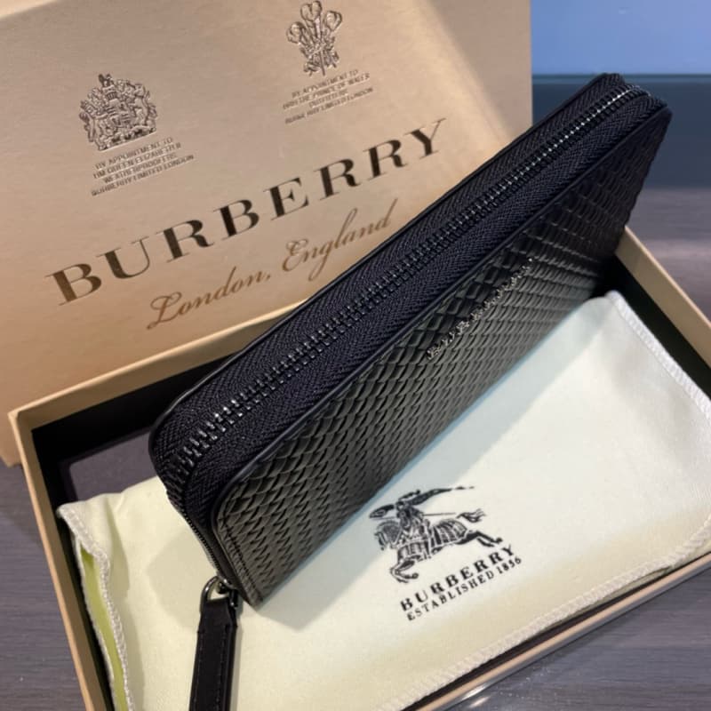 Burberry bags | Single Zip Small Wallet | 19×2.5×10 cm | 15011