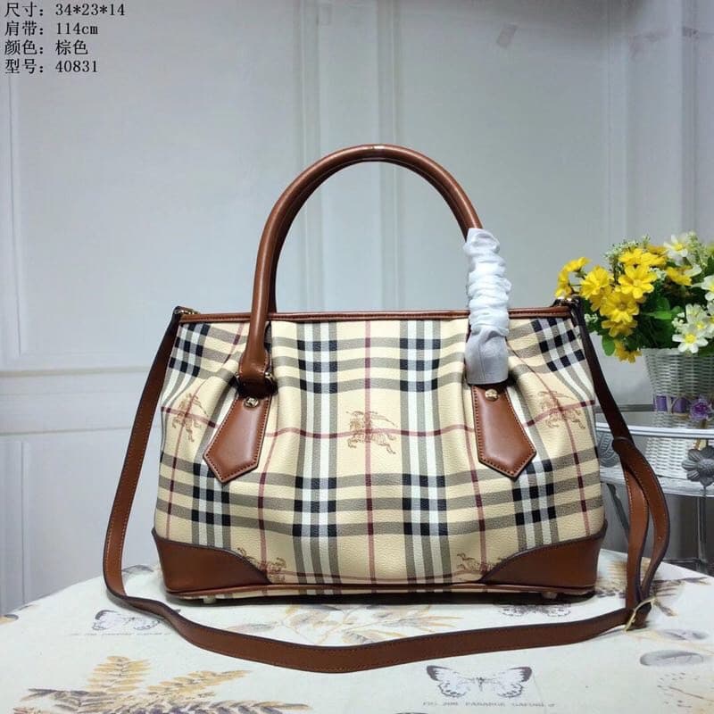 Burberry bags | The Saddle bag | 34×23×14 cm | 40831 | 15012