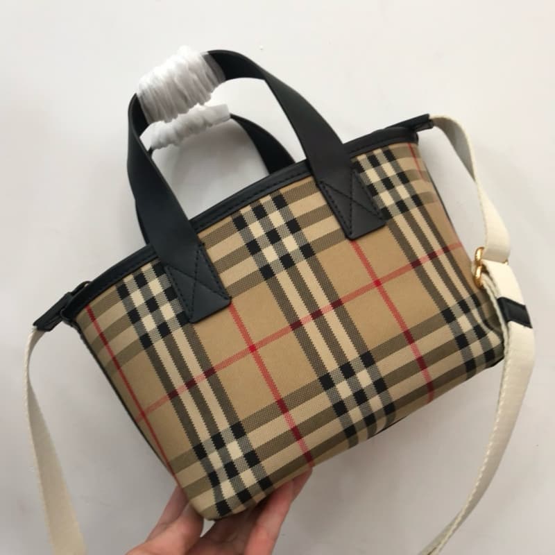 Burberry bags | 27×9.5×16.5 cm | 15018