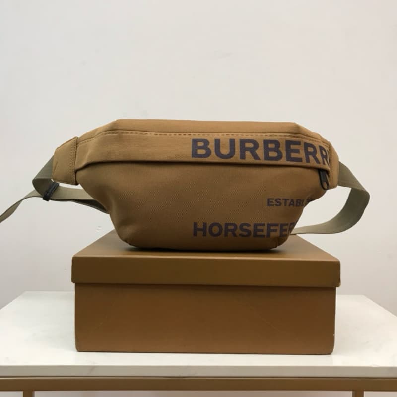 Burberry bags | Fanny Pack | 30×17 cm | 15021