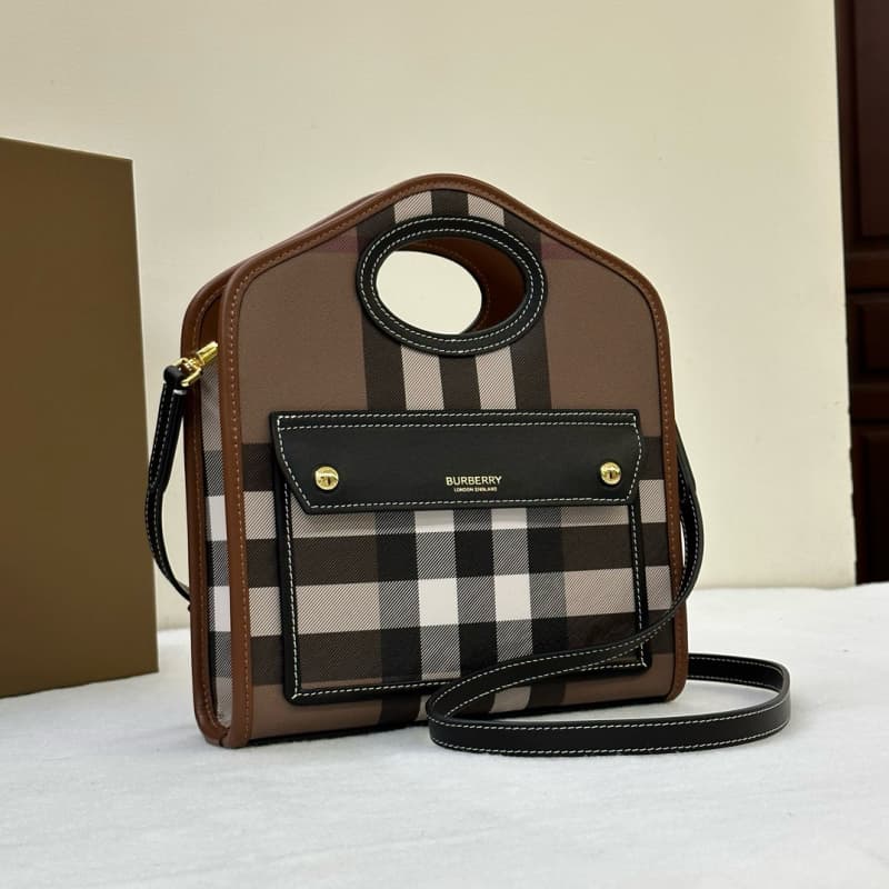 Burberry bags | Tote Bag | 23×6×26.5 cm | 15022