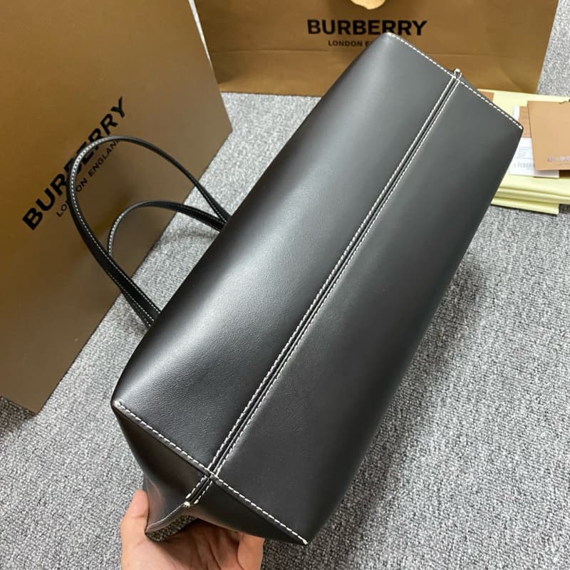 Burberry bags | Burberry Tote Bag | TB | 34 × 14 × 28 cm | 209381 | 15031